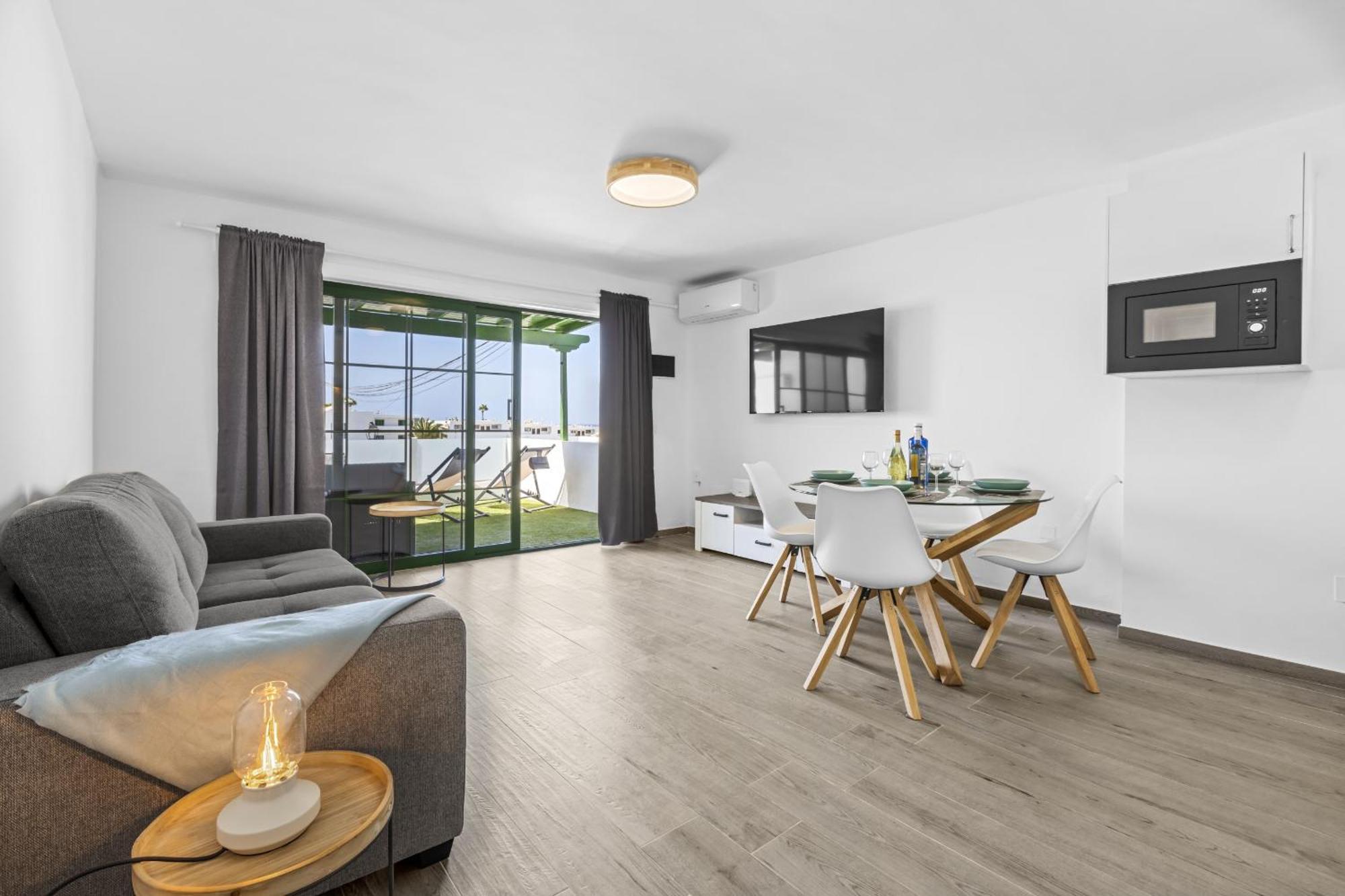 Apartamento Julia Puerto Del Carmen ปูแอร์โตเดลคาร์เมน ภายนอก รูปภาพ